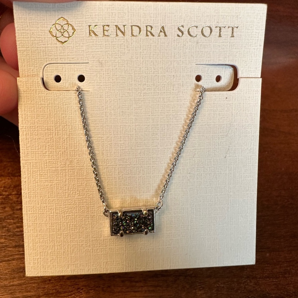 Kendra Scott Necklace